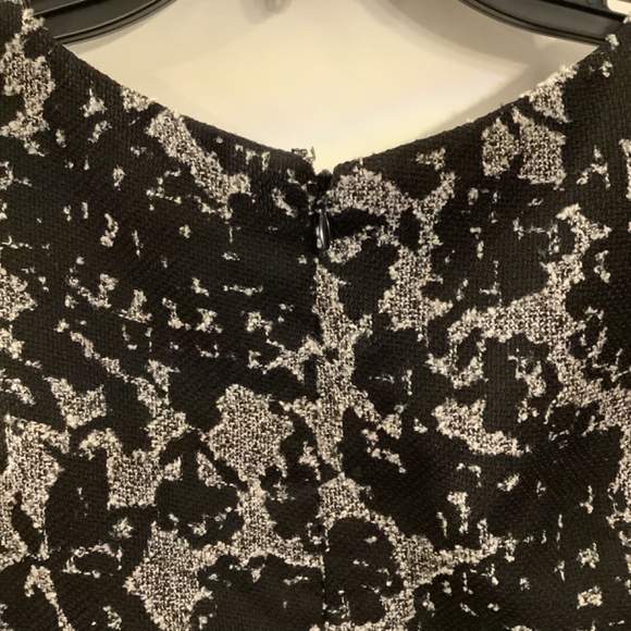 Coldwater Creek Elegant Scroll Sheath Dress Black Gray Sleeveless Size P14 - Picture 8 of 11